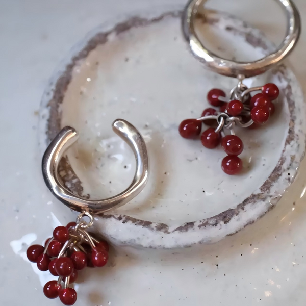 From Daylight to After Dark: How to Style Statement Earrings for Every Occasion