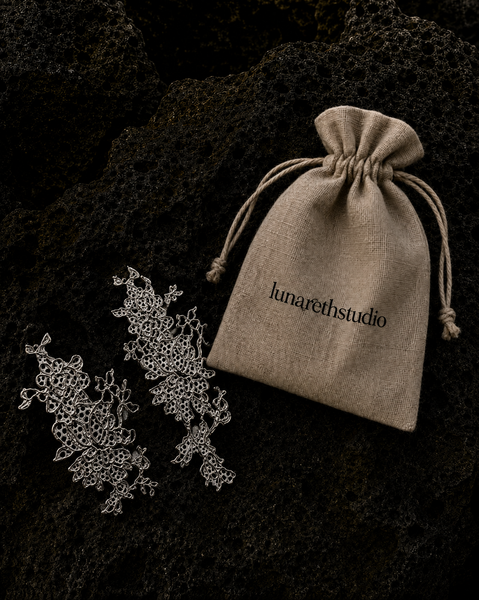 Nocturne Lace Vine Gothic Earrings