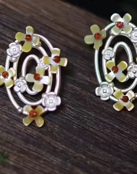 Blooming Osmanthus Halo Earrings